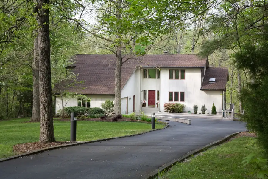 Excellent Asphalt Driveway Paving Services in Turlock, CA Excellent Asphalt Driveway Paving Services in Turlock, CA