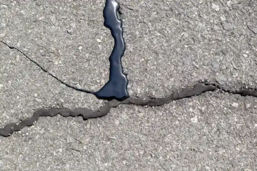 How Professional Crack Filling Enhances Pavement Durability in Turlock, CA How Professional Crack Filling Enhances Pavement Durability in Turlock, CA